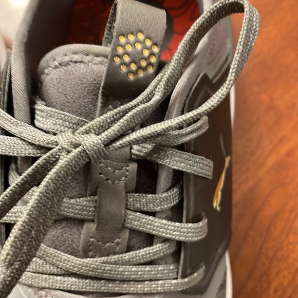 Puma mens 11 medium Ignite model shoes gray.  Great arch support for comfort - Picture 7 of 9